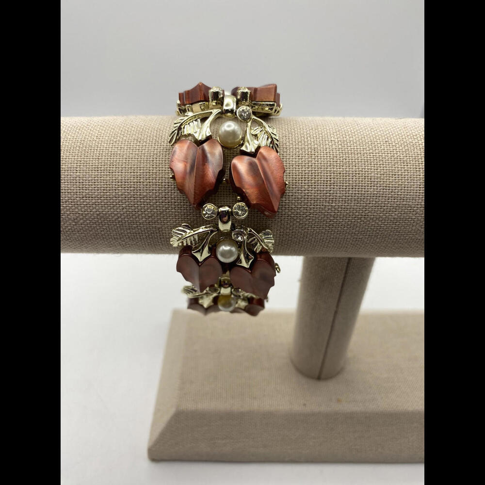 Vintage Red Ochre Thermoset Autumn Leaves Gold Tone Bracelet 7.5 Inch